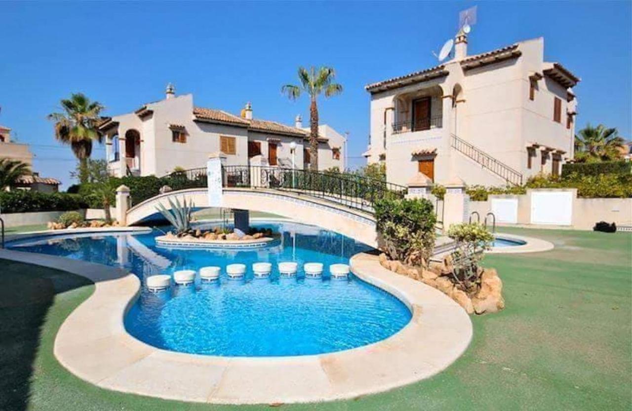 Cozy House Near La Mata Beach Τορεβιέχα Εξωτερικό φωτογραφία